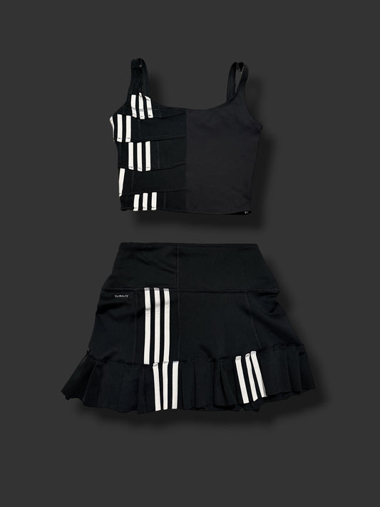 Two piece set M